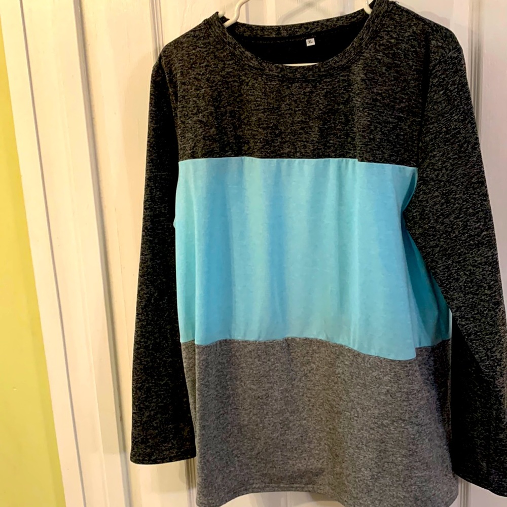 Pullover sweatshirt